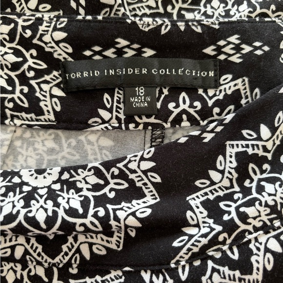 Torrid Insider Collection Pants Size 18 - Picture 4 of 6